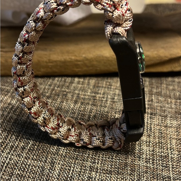 5291-HTT Paracord Bracelet Waterproof Outdoor Adjustable Survival-Desert Camo - Picture 3 of 16